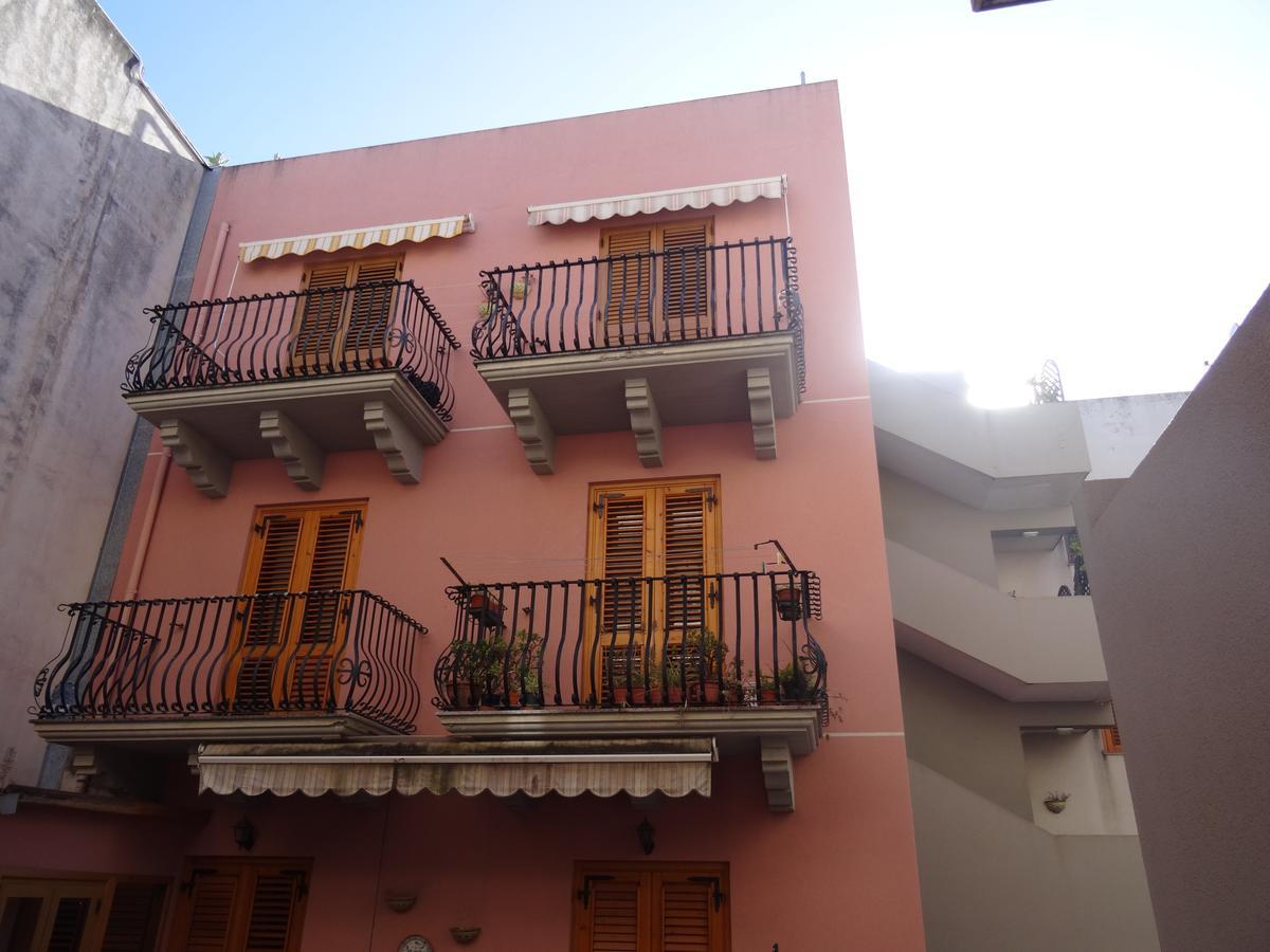 Claudia - Case Vacanze A Canneto Spiaggia 外观 照片